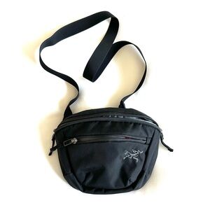 Arc’teryx Mantis 1 waist pack